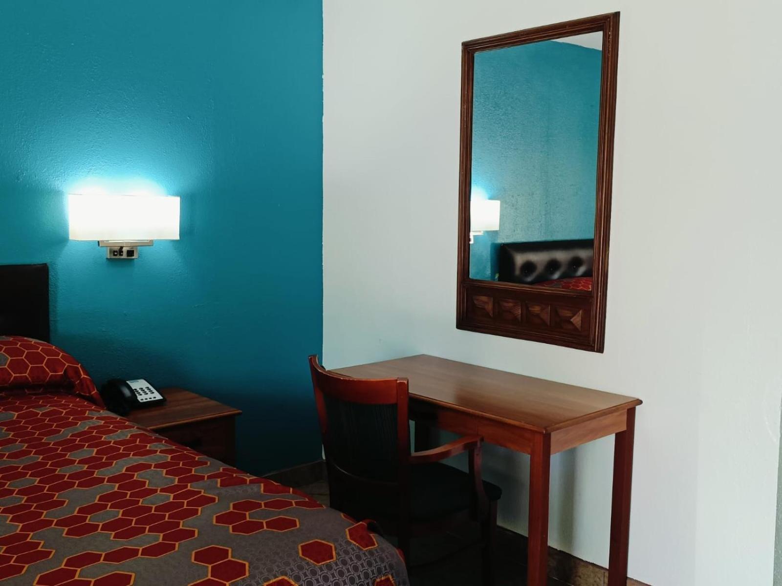Budget Inn By Oyo Edinburg Hwy 281 外观 照片