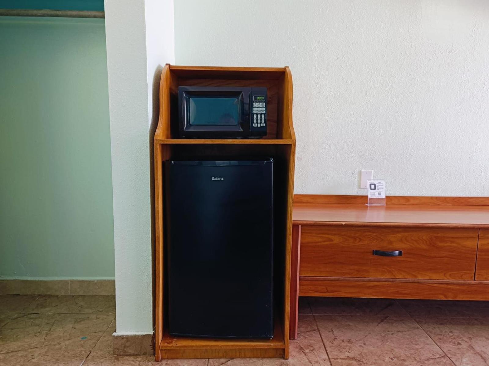Budget Inn By Oyo Edinburg Hwy 281 外观 照片