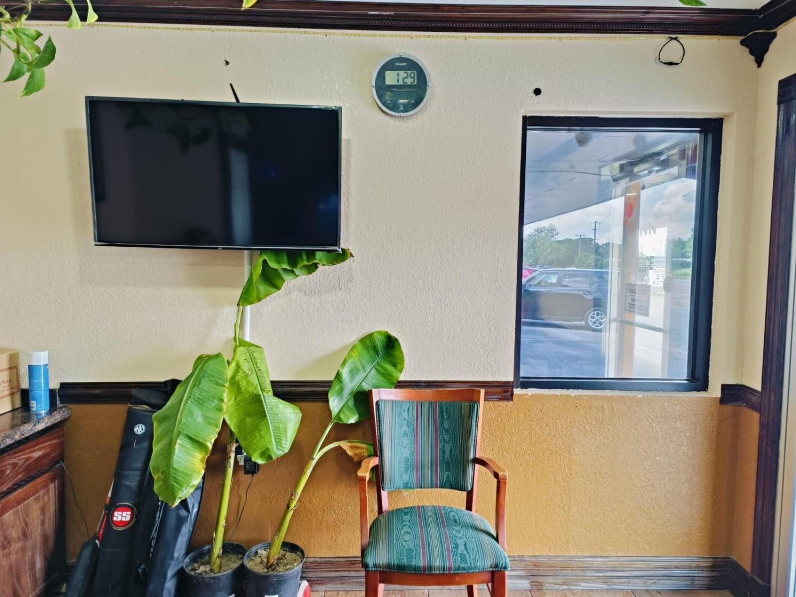 Budget Inn By Oyo Edinburg Hwy 281 外观 照片